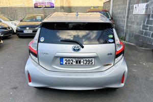 2020 TOYOTA AQUA