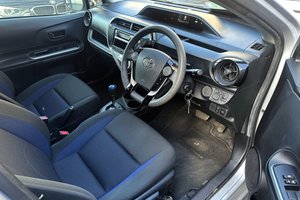 2020 TOYOTA AQUA