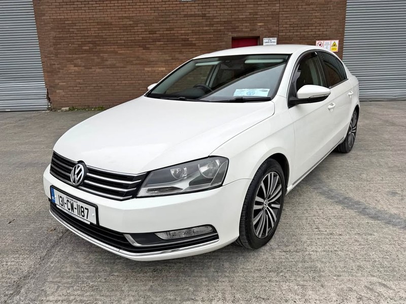 2013 VOLKSWAGEN PASSAT 2.0 TDI SPORTLINE