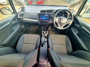2018 Honda Fit | Hybrid