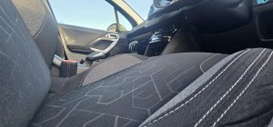 2018 Peugeot 2008 (LOW MILAGE)