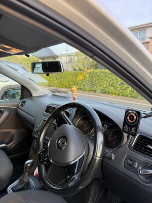 2015 VOLKSWAGEN POLO