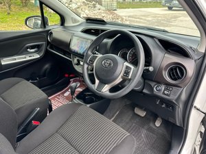 2014 TOYOTA VITZ