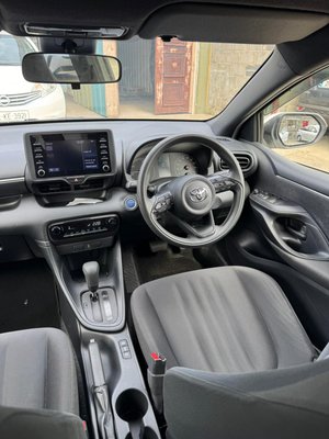 Toyota Yaris hybrid 