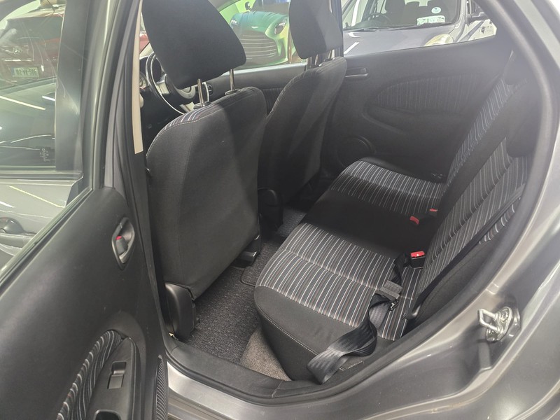 2010 MAZDA DEMIO